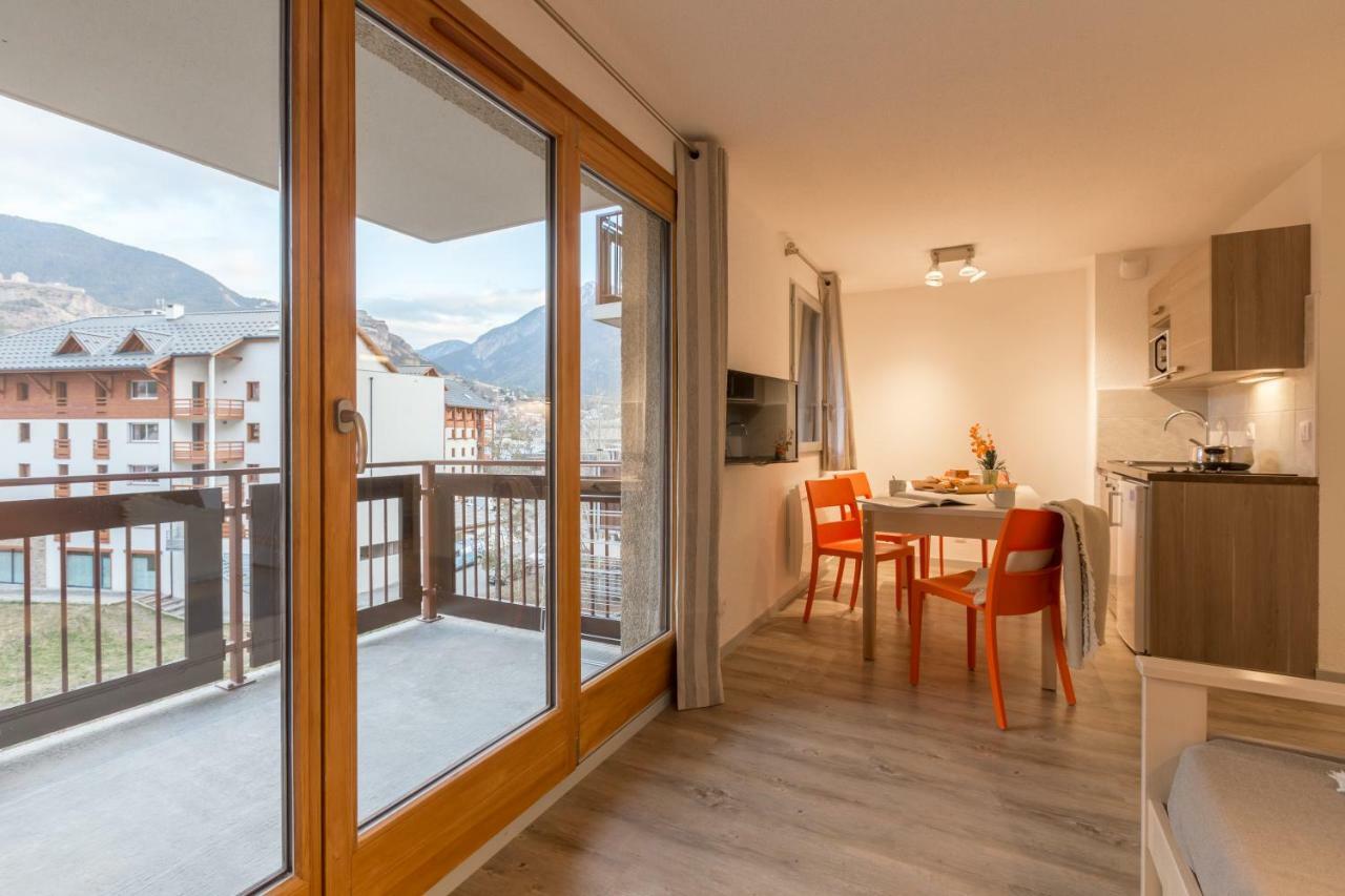 Le Signal Du Prorel Briançon Exterior foto